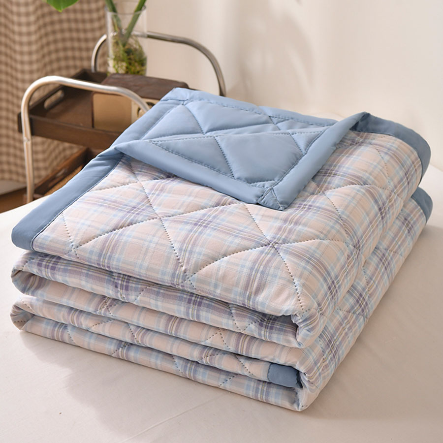 Sommertynn dyne myk klimaanlegg fire sesonger dyne maskinvaskbar enkelt dobbelt teppe ultralyd vattert dyne