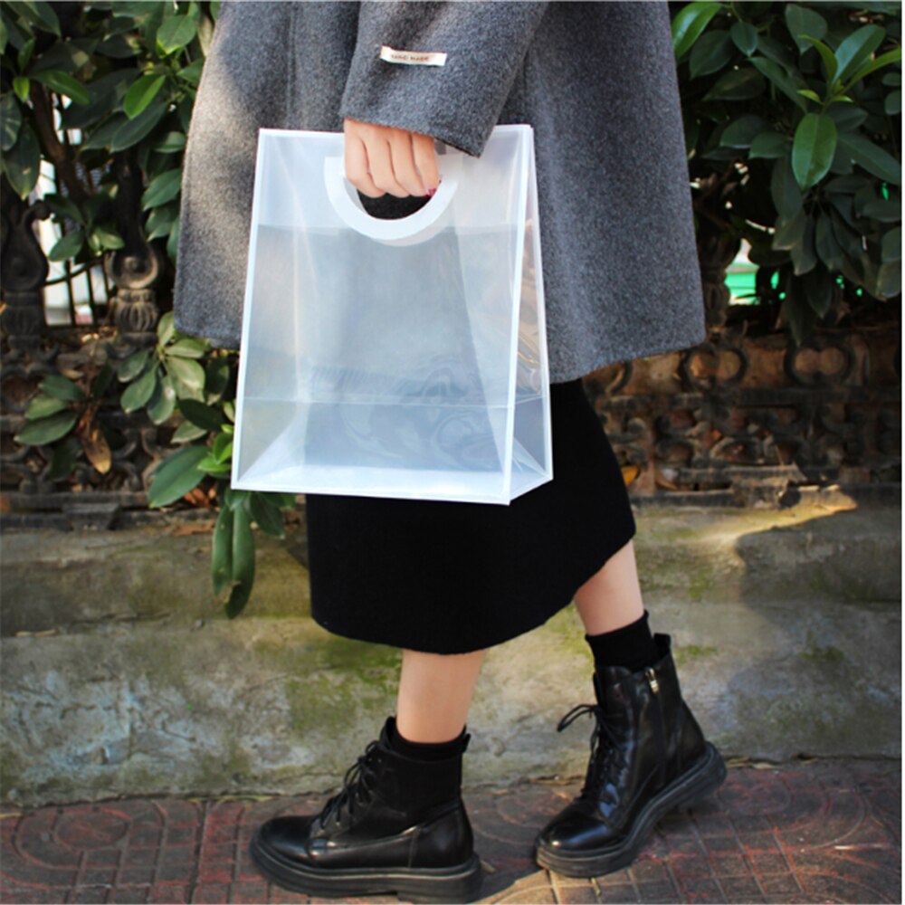 10 Stuks Vrouw Pvc Hard Plastic Boodschappentassen Clear Milieuvriendelijke Merchandise Tassen Met Handvatten Kleding Retail Zakken