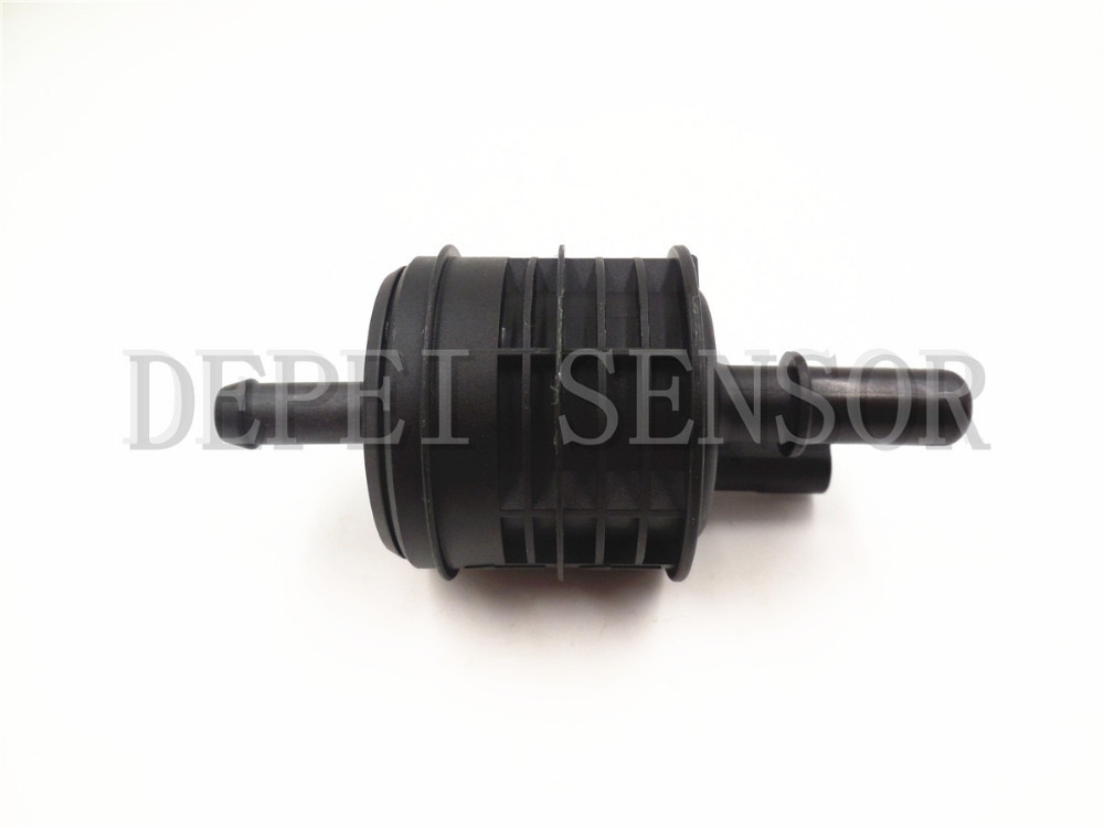 DPQPOKHYY For Mercedes-Benz purifying exhaust steam solenoid valve A0014700893 0280142533