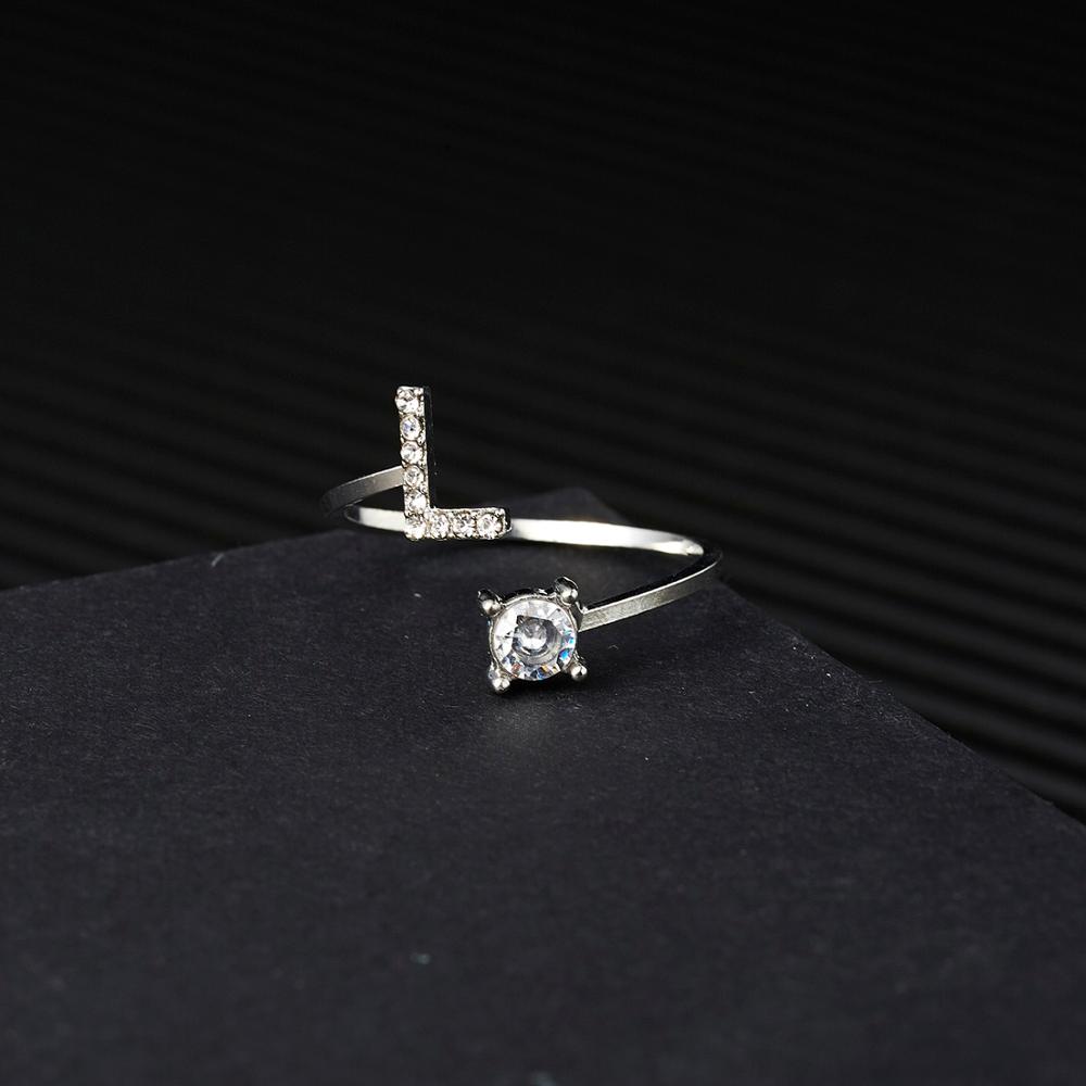 1pcs 26 Engels Letters A-Z Ringen Zilveren Kleur Strass Open Manchet Verstelbare Vinger Ringen Vrienden Paar Sieraden