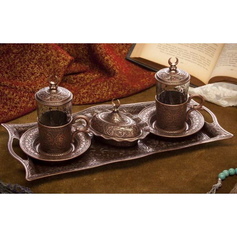 Tyrkisk te sæt elleve stykke tesæt til to personligheder og præsentation rektangulær bakke og sukkerskål