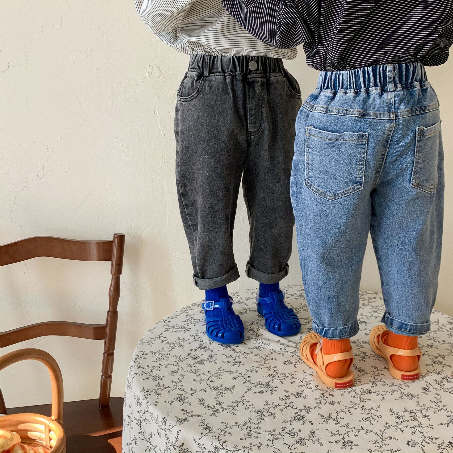 Jeans casual elastici in cotone primaverile per ragazzi e ragazze 2-6 anni pantaloni in denim per bambini all-match pantaloni per bambini