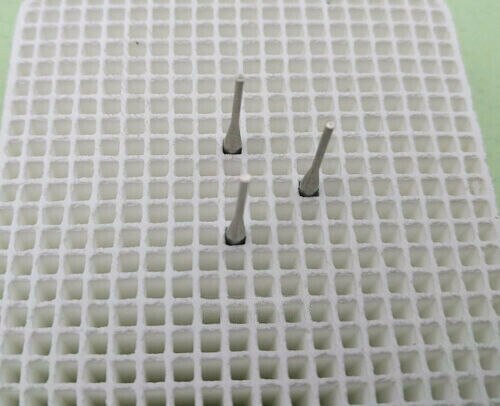 Alumina Ceramic Soldering Plate With Holes Jeweler Pin Welding Tool: 1 Block10 steel pins