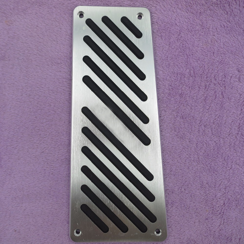 DEE Aluminum Car Accessories For Benz Smart Fortwo Elf Gas Brake Accelerator Foot Rest Pedal Pad,Styling Sticker Cover