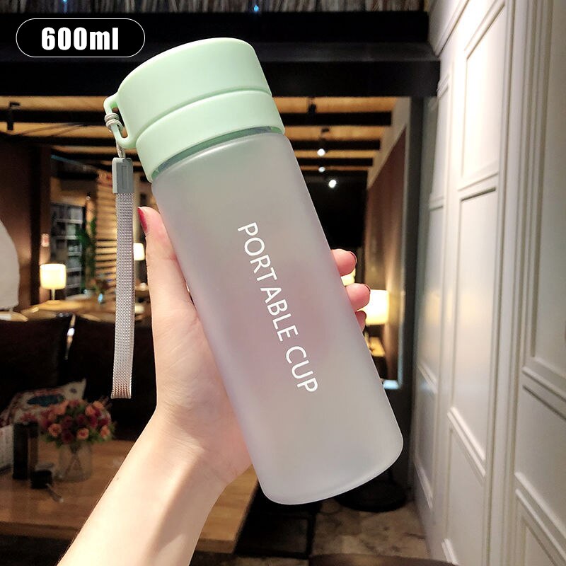 600/800Ml Sport bidon na siłownię plastikowy Shaker puchar sportowy Tritan wspinaczka turystyka bezpośrednia butelka do picia z tworzywa sztucznego Bpa za darmo