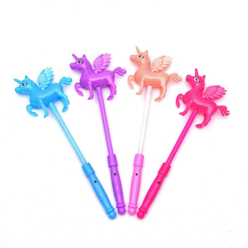 Bâton lumineux en forme de licorne pour les enfants acclamant les jouets lumineux de bâton lumineux de grand doigt