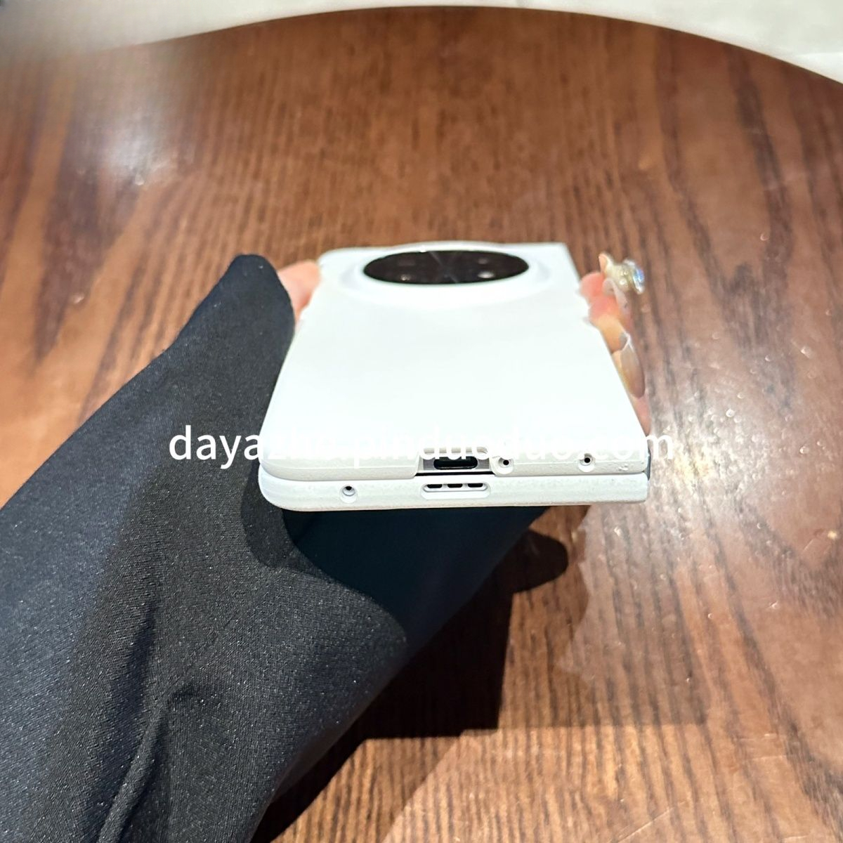 Voor OPPO Find N5-hoes Opvouwbaar Modieus en gepersonaliseerd Effen kleur PC Huidvriendelijke hoes voor OPPO Find N5 Schokbestendige bumper