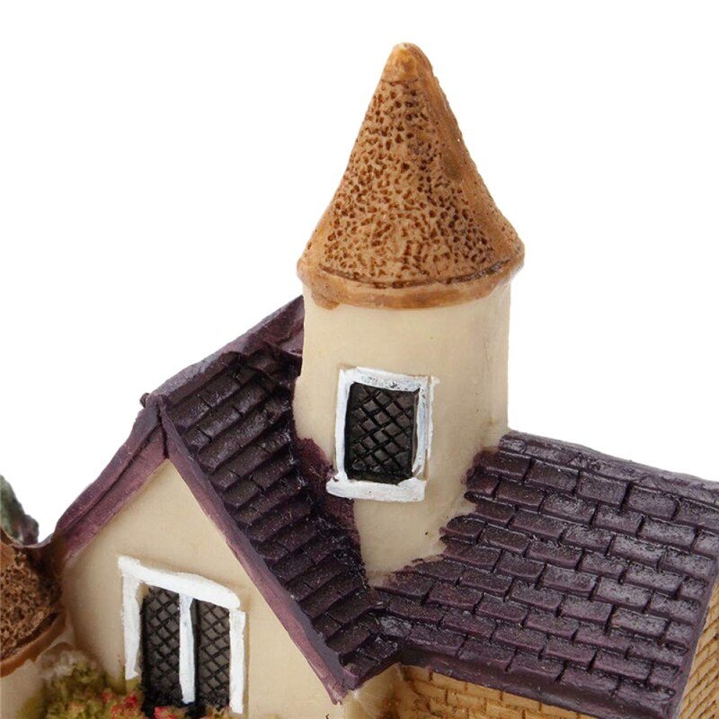 Cute Mini Resin House Miniature House Fairy Garden Landscape Home Garden Decoration Resin Crafts 4 Styles Color Random