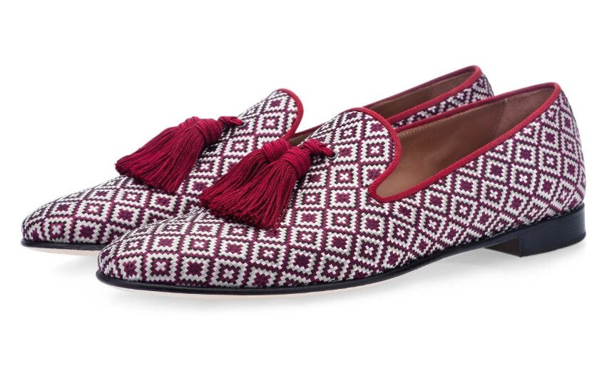 Zapatos de tacón bajo con flecos para hombre, calzado de vestir, zapatos Brogue, botines de primavera, Vintage, clásico, informal, YK400