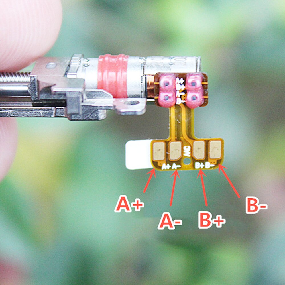 DC 5V 2-phase 4-wire Step Motor Micro Screw Slide Stepper Motor Metal Precision 5mm Planetary Reduction Lift Push Rod Stroke