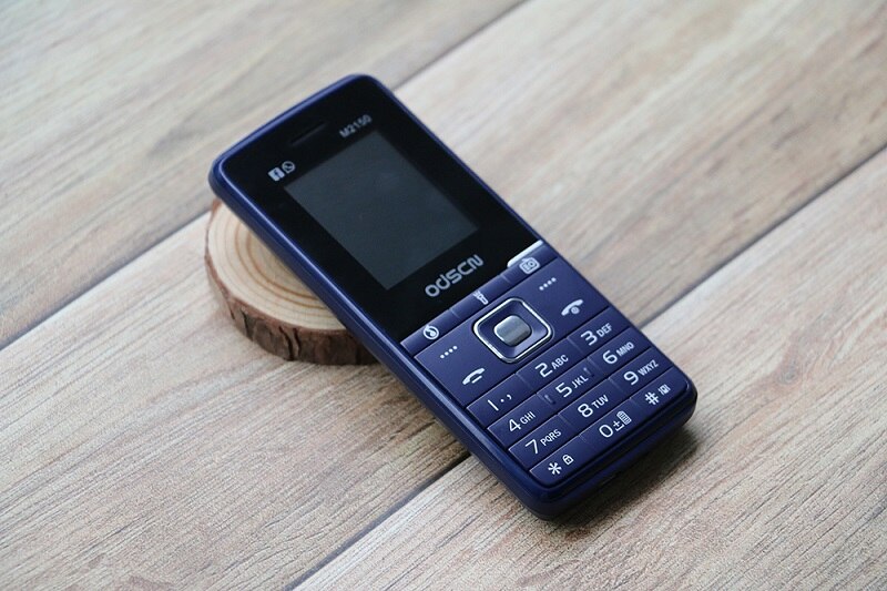 2g gsm ontgrendeld mini formaat licht dual sim whatsapp snel bellen bluetooth fm russisch toetsenbordbalk senioren mobiele telefoon quad-band: Voeg 2g tf-kaarten toe / Blauw
