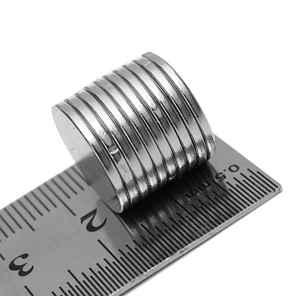 10 kpl 15 x 1.5mm n50 monikäyttöinen pyöreä levy harvinaisten maametallien tee itse erittäin vahvat magneetit jääkaapin askartelu akustiseen kenttäelektroniikkaan