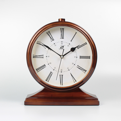 Reloj de mesa clásico retro silencioso de 12 pulgadas, reloj de sobremesa Quart, decoración creativa para el hogar, fácil de leer y funciona con batería: Brown Roman
