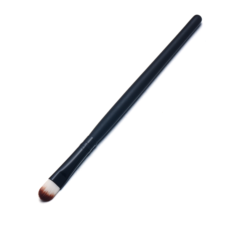 1pc Eyeshadow Foundation Shadow Brushes Makeup Tool: Default Title