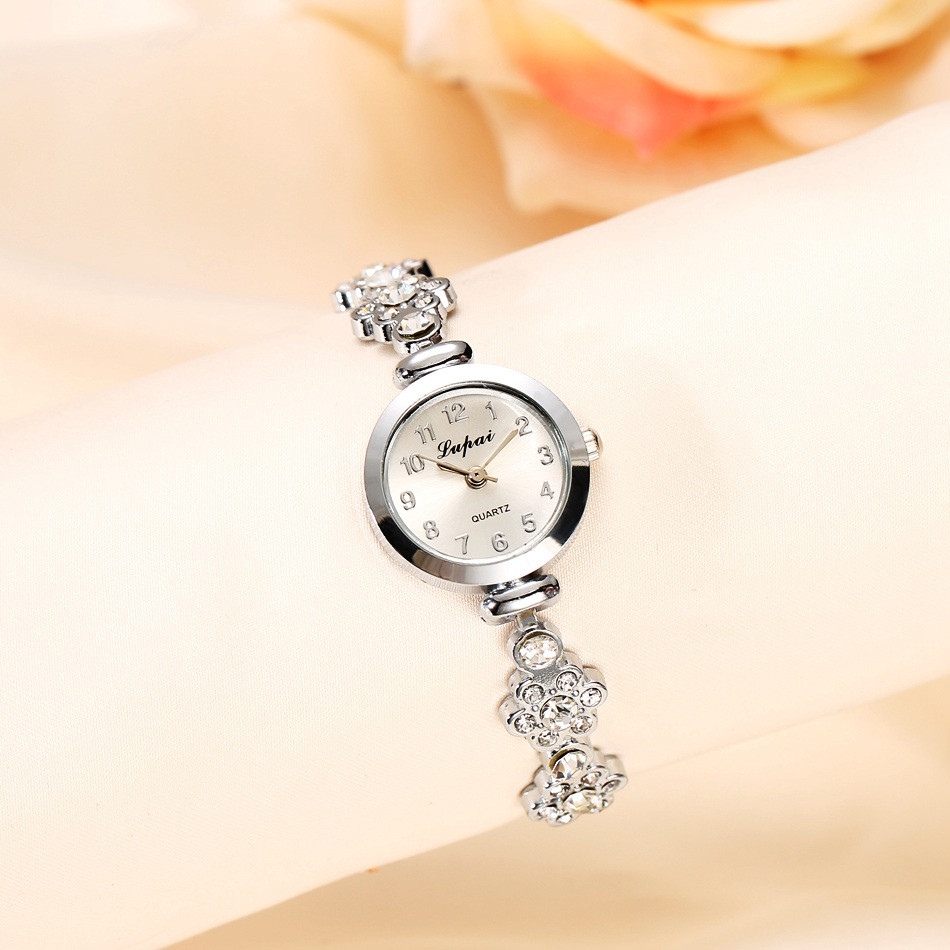 LVPAI Luxus Frauen Armband Uhr dünne band Legierung band decor damen elegante gIift für freund gold silber