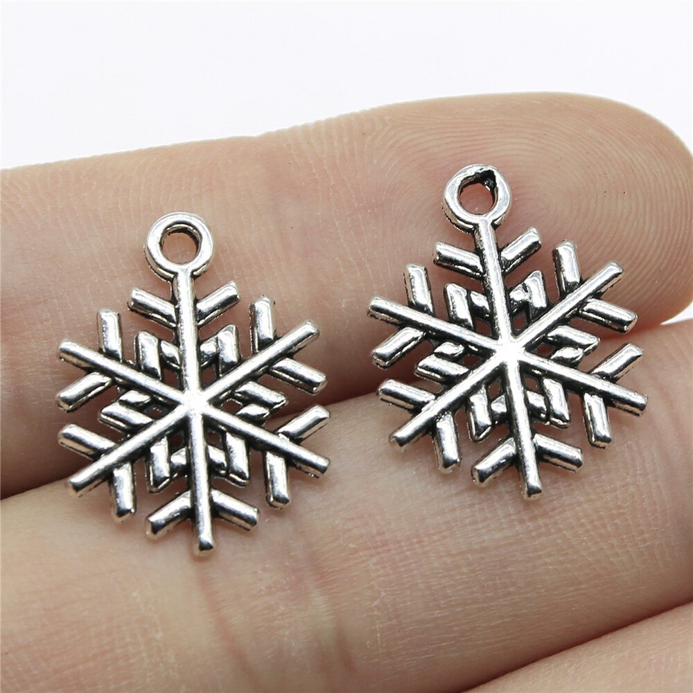 Breloques de flocon de neige 40 pièces/lot pour la fabrication de bijoux 0.8x0.6 pouces (19x15mm) accessoires de couleur argent Antique