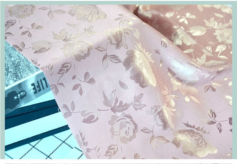 China tela de satén de poliéster jacquard tela para coser vestido de noche de boda de diy ropa lolita: pink