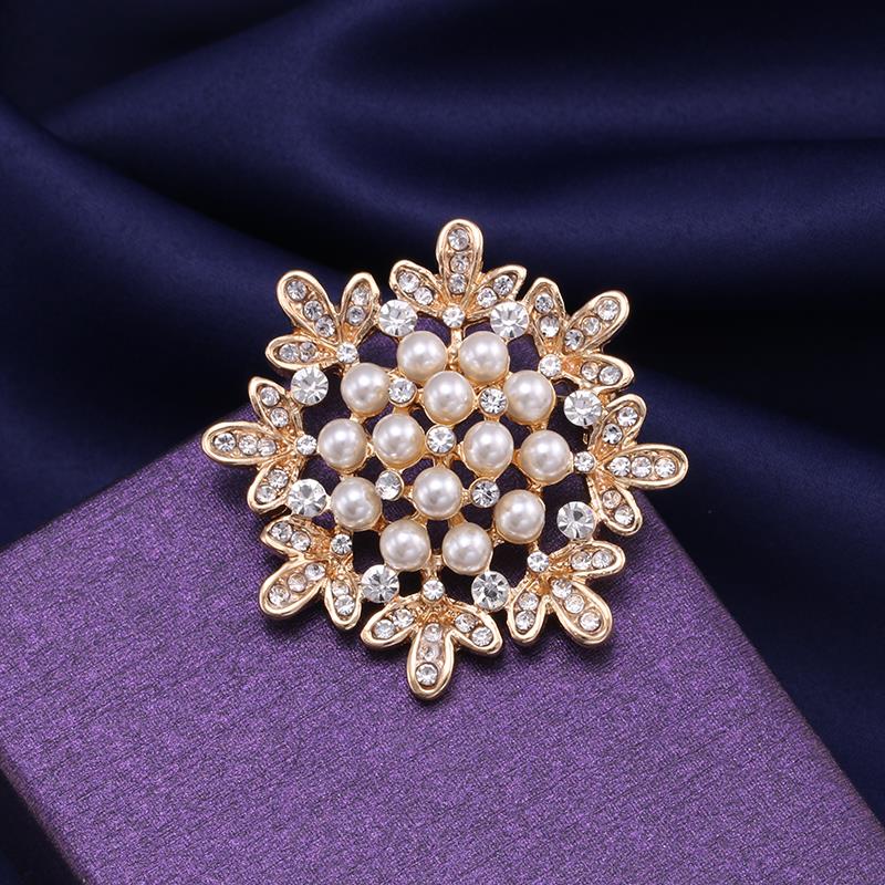 baiduqiandu Pearl & Crystal Booches Pin Charming Bow Butterfly Flower Guitar Women Wedding Bouquet Clothing Dress Accessories: 9122 Gold