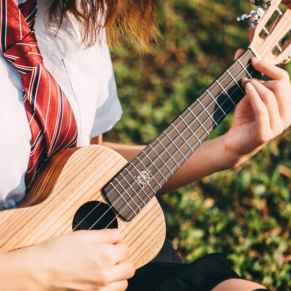 LINGTING ukelele de Tenor de 21/23/26 pulgadas, tablero superior de madera de cebra con bolsa, cuerdas de correa Uke, paño de limpieza Capo, 2 uds, púas para celuloide