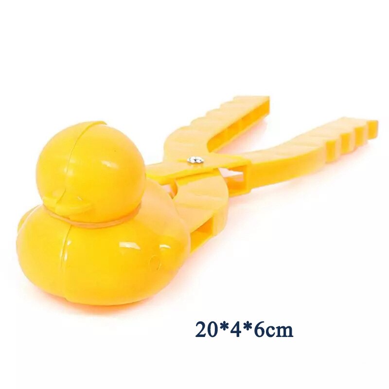 Snowball Maker Clip Plastic Mold Tools Winter Play Snowball Fight for Kids and Adults Love Duck Round Shape Outdoor Sports Clip: Yellow duck S