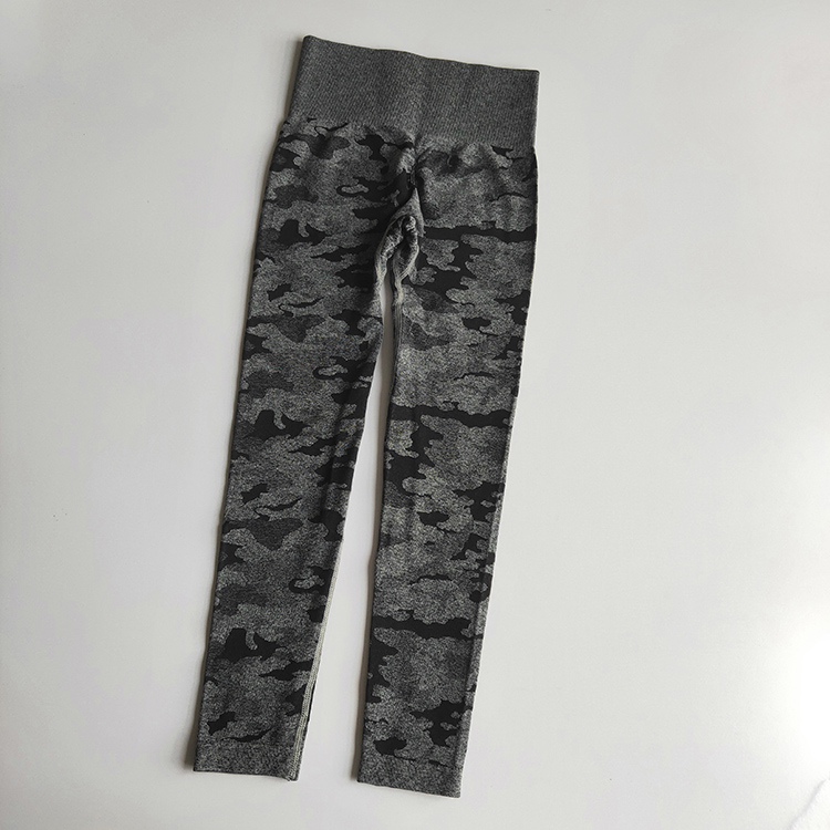 Camo Seamless Sport Leggings Women Yoga Pants Sportswear High Waist Workout Gym Leggings Sport Women Fitness Scrunch Butt Tights: black / S