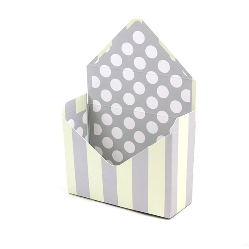 Envelope Fold Flower Storage Box Wedding Engagement Party Decor Polka Dot Stripes Printed Paperboard Packaging Wrapping: B