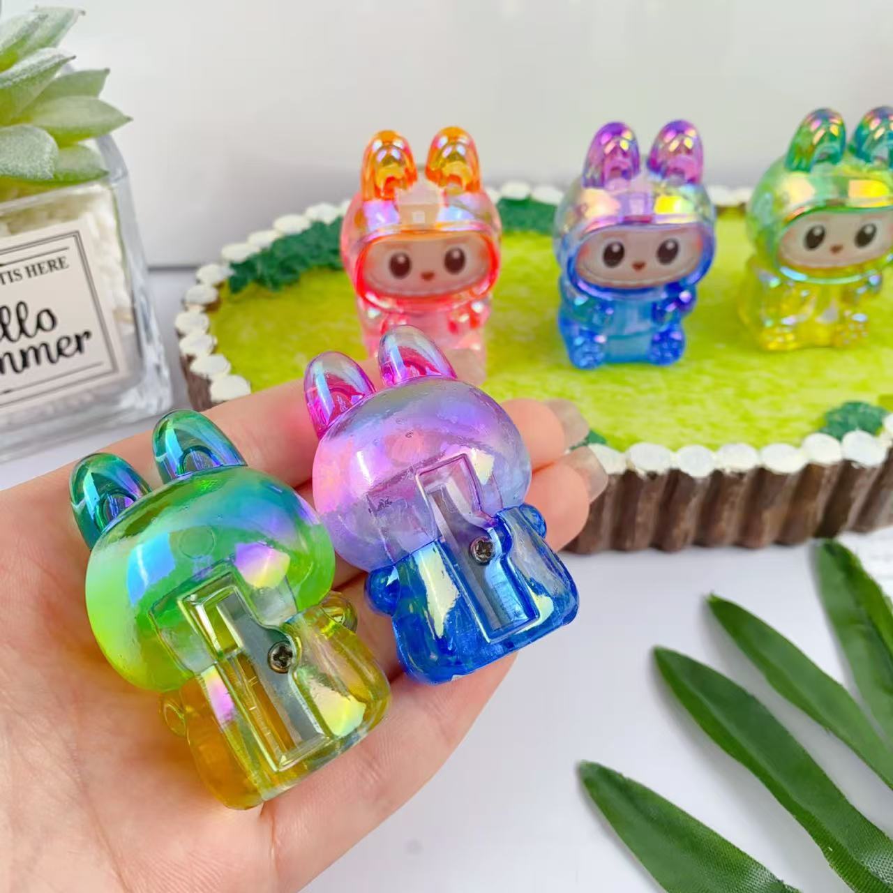 Cute Cartoon doll pencil sharpener Portable manual pencil sharpener with 3D soft rubber shape student stationery prize