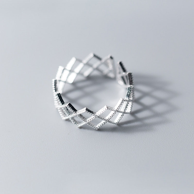 INZATT Echt 925 Sterling Silber Minimalis Geometrischen Hohl Ring Für charmant Frauen Partei Edlen Schmuck modisch Zubehör