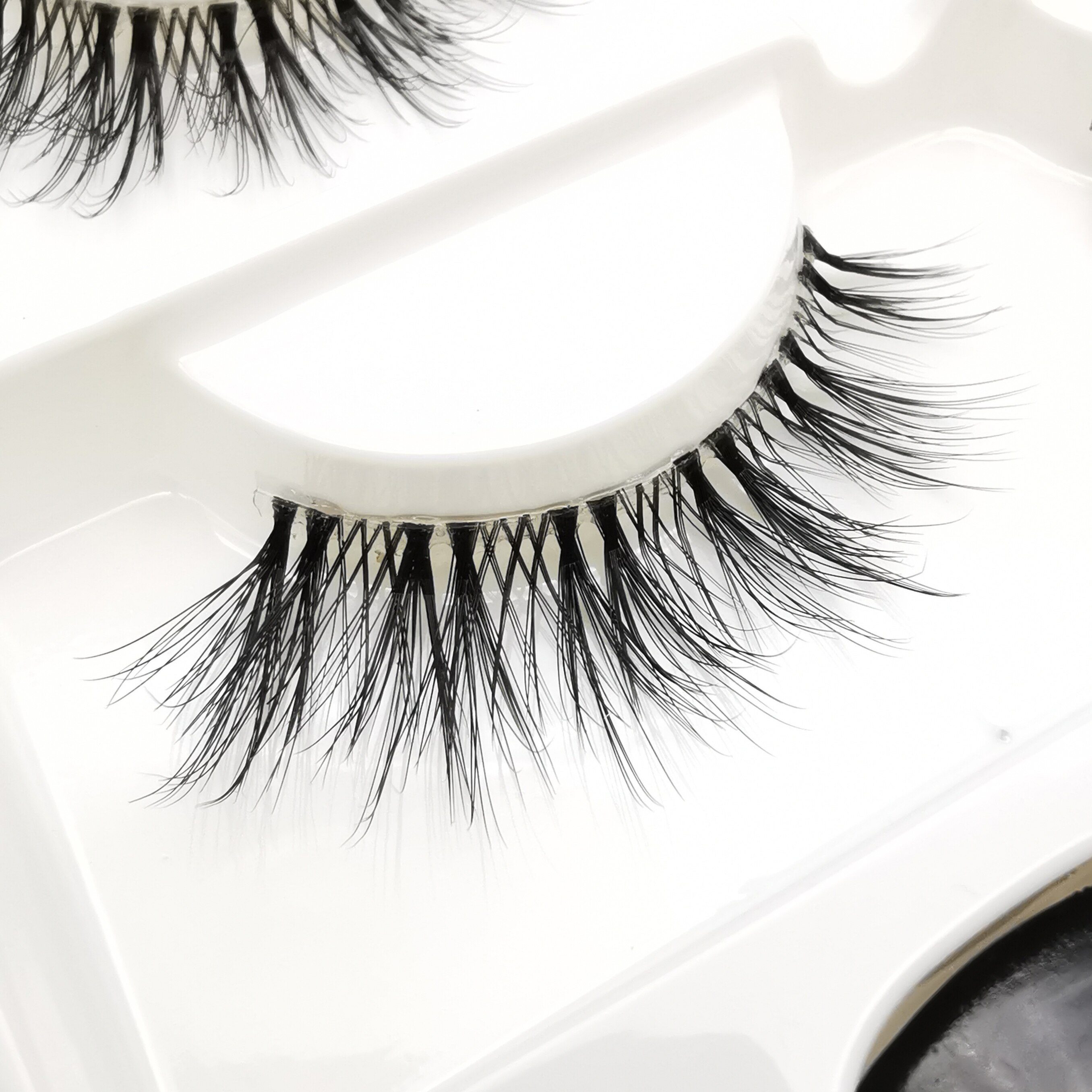 Mink Eyelashes 3 pairs lashes invisible band mink lashes reusable false eyelashes Makeup in Bulk+Eyelash curler