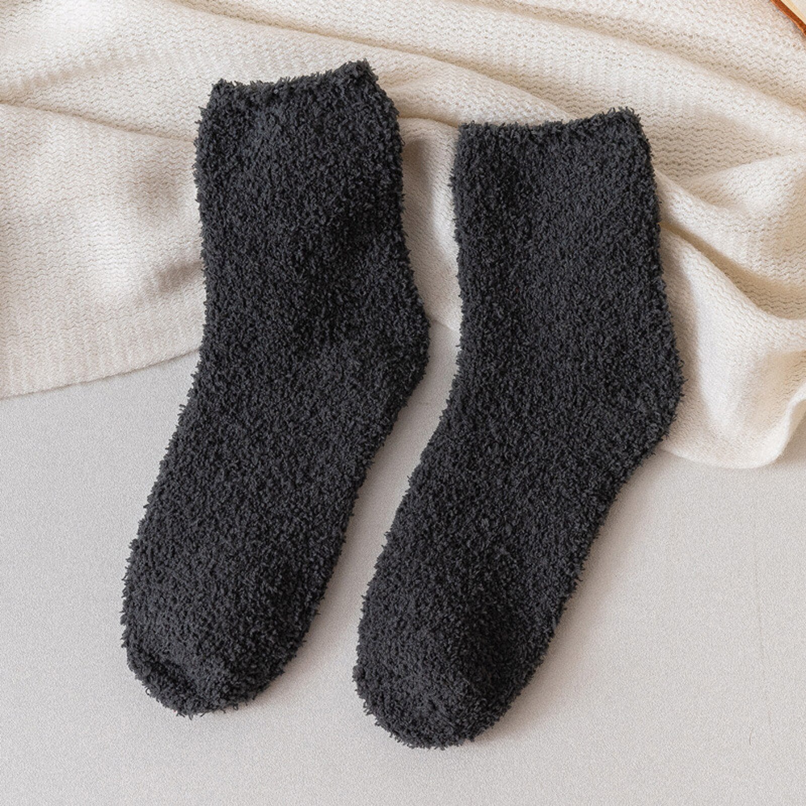 Coral Fleece Socks With Thicker And Warmer Floor Socks For Women In Solid Colors Sweet and lovely, warm and comfortable: M