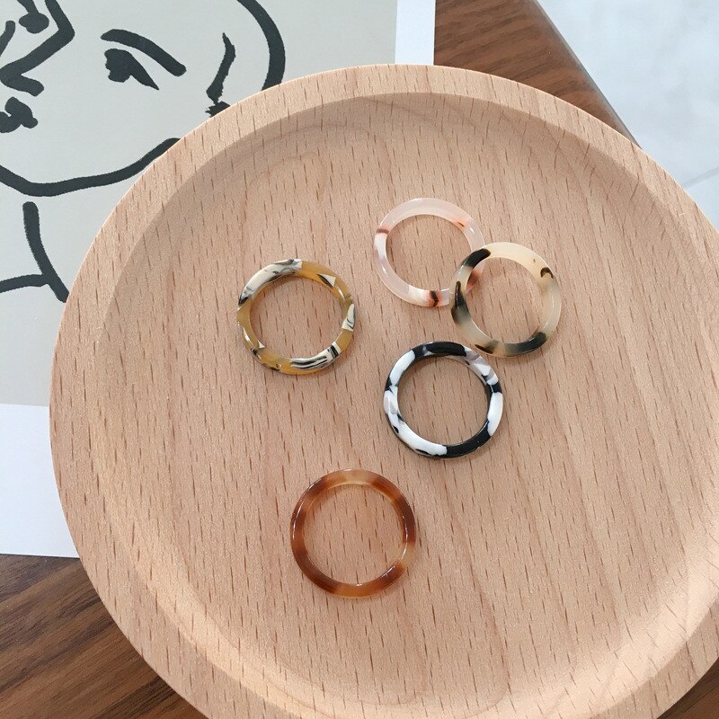Koreaanse Multi-color Patroon Transparante Dunne Acryl Ring Vrouwen Meisje Sieraden Party Trendy Esthetische Hars Vinger Ringen