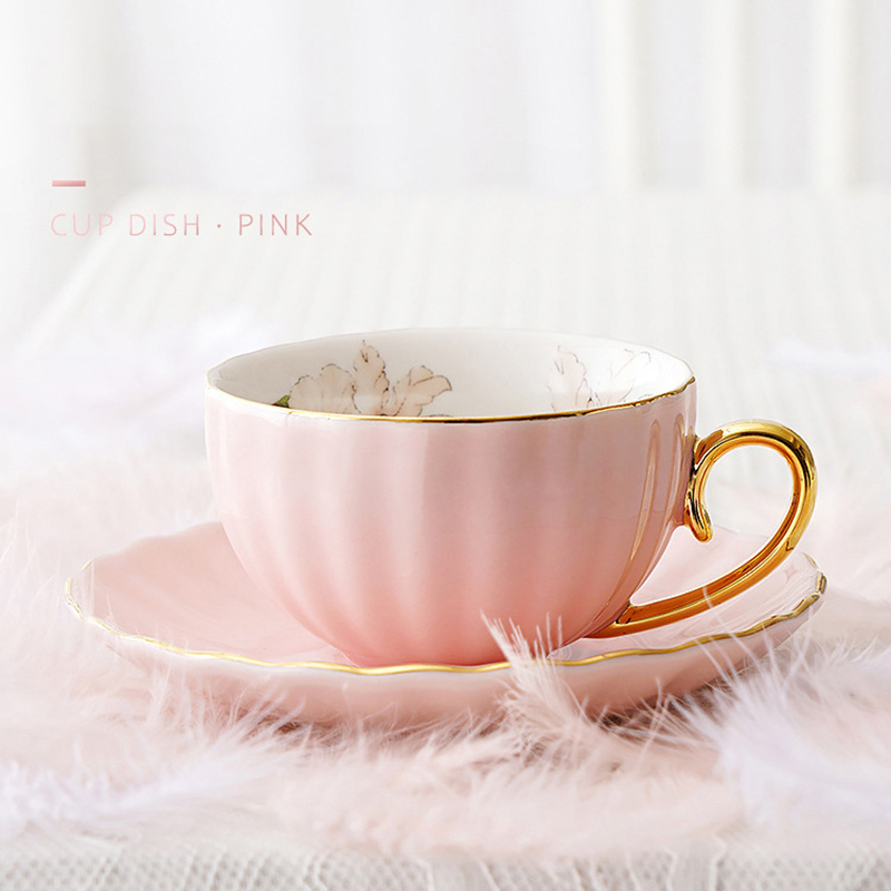 Tasses et soucoupes en céramique, tasse à café et thé à fleurs, plateau à bordure dorée, tasses à café avec assiette à Dessert, verres de Style européen,