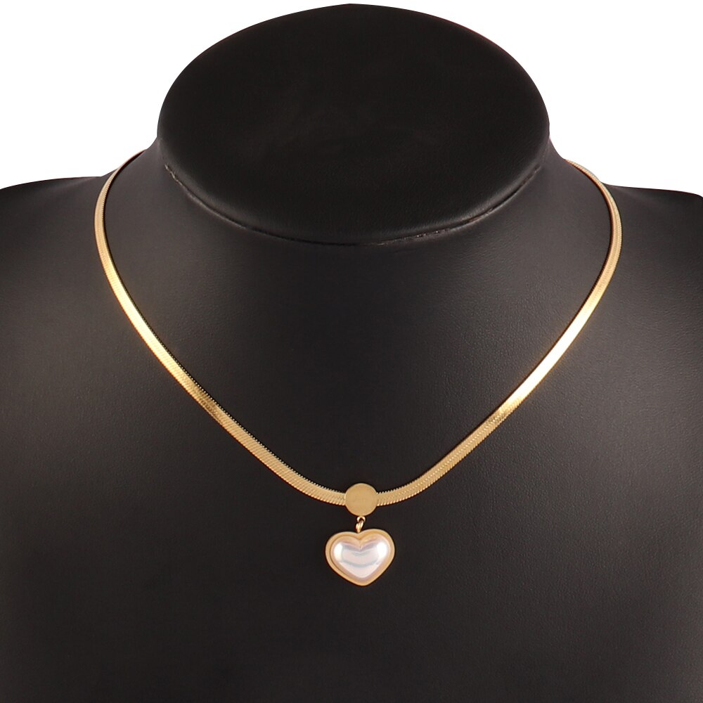 Trendy Product Stainless Steel Necklace For Women Gold Silver Color Charm Flower Butterfly Pendant Necklace Jewelry: B0270