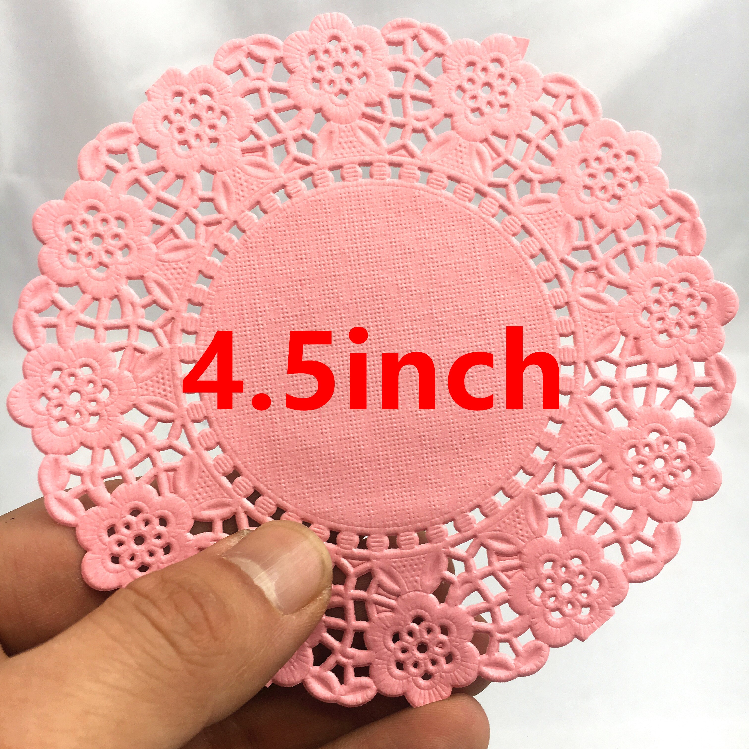 50 Stuks 4.5Inch 11.4Cm Roze Milieuvriendelijke Leuke Ronde Kant Papier Kleedjes Craft Cake Placemat Voor Bruiloft Verjaardag decoratie