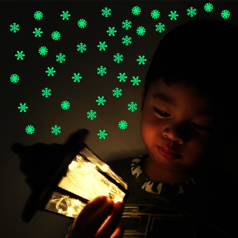 50 Stuks Lichtgevende Sneeuwvlok Glow In The Dark Muurstickers Venster Winkel Decals Kids Baby Kamers Kerst Stickers Home Decor