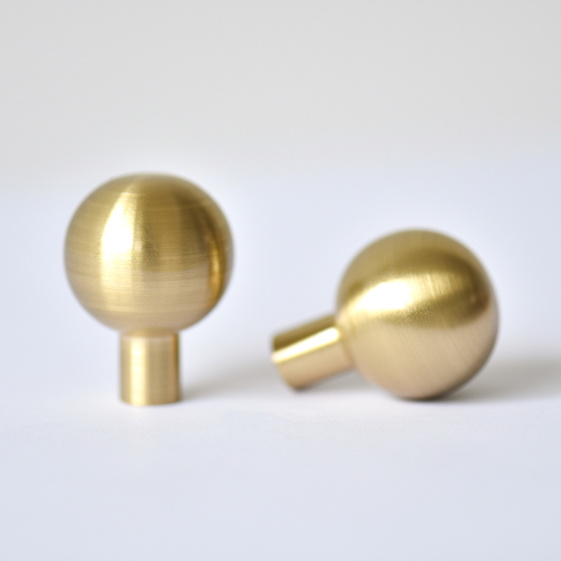 Maniglie e manopole per porte da cucina manopola per comò rotonda in ottone maniglia per cassetto maniglia per porta dell'armadio manopola per Hardware da cucina antica antica