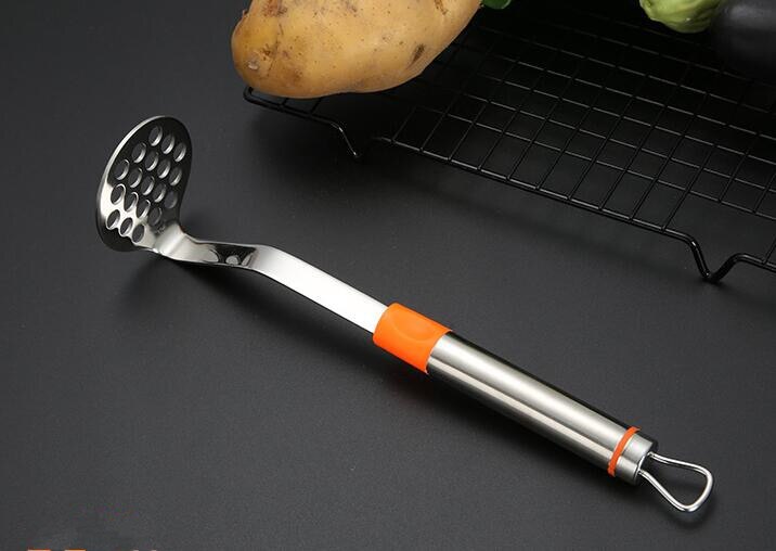 1PC 304 Stainless Steel Potato Pressure Mud Mashed Potato Pressed Masher For Sweet Fruit Family Hotel Restaurant Use OK 0949