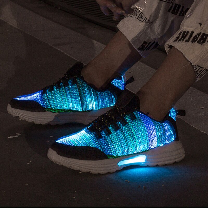 Children's Lighted Shoes Size 35-46 Mens Womens with Luminous Sole fiber optic shoes Boys Girls Glowing LED Sneakers for Kids