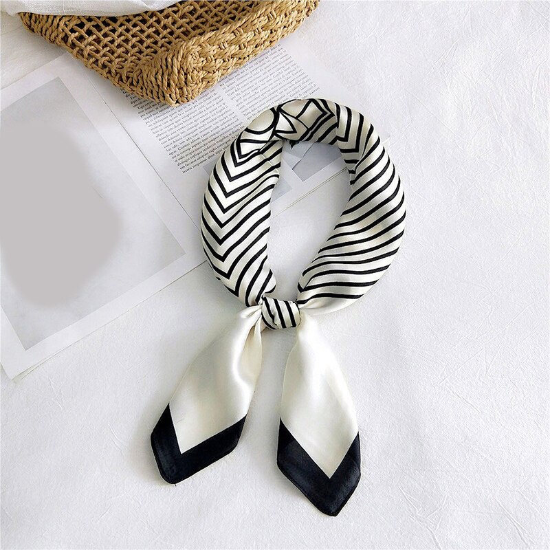 Vintage stribet lille silketørklæde koreansk stil firkantede tørklæder hals tyndt hår tørklæde blødt lommetørklæde hårbånd dekorativt: Hvid