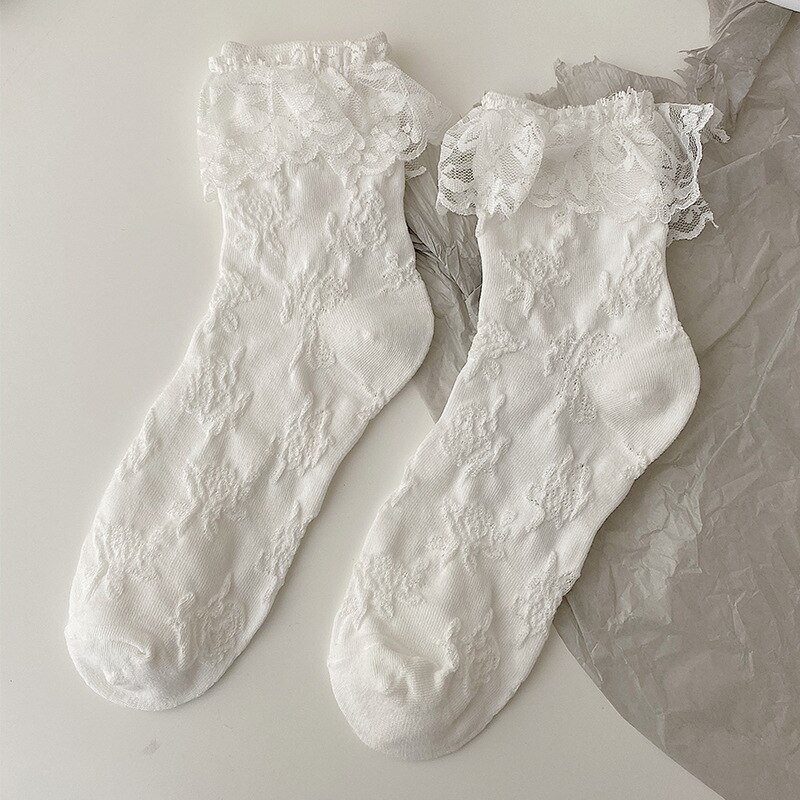 Lolita – chaussettes blanches en dentelle pour femmes, en coton, avec nœud en cœur, style JK: Lace