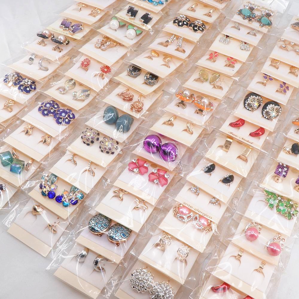 Women's 30pairs/lots Crystal Stud Jewelry Earrings European and American Mix Style