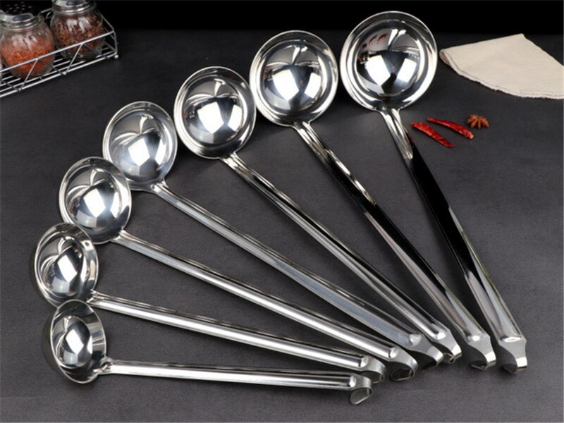 Louche à Long manche en acier inoxydable, cuillère de service, grande cuillère à soupe ronde Buffet, ustensiles de cuisine créatifs, vaisselle