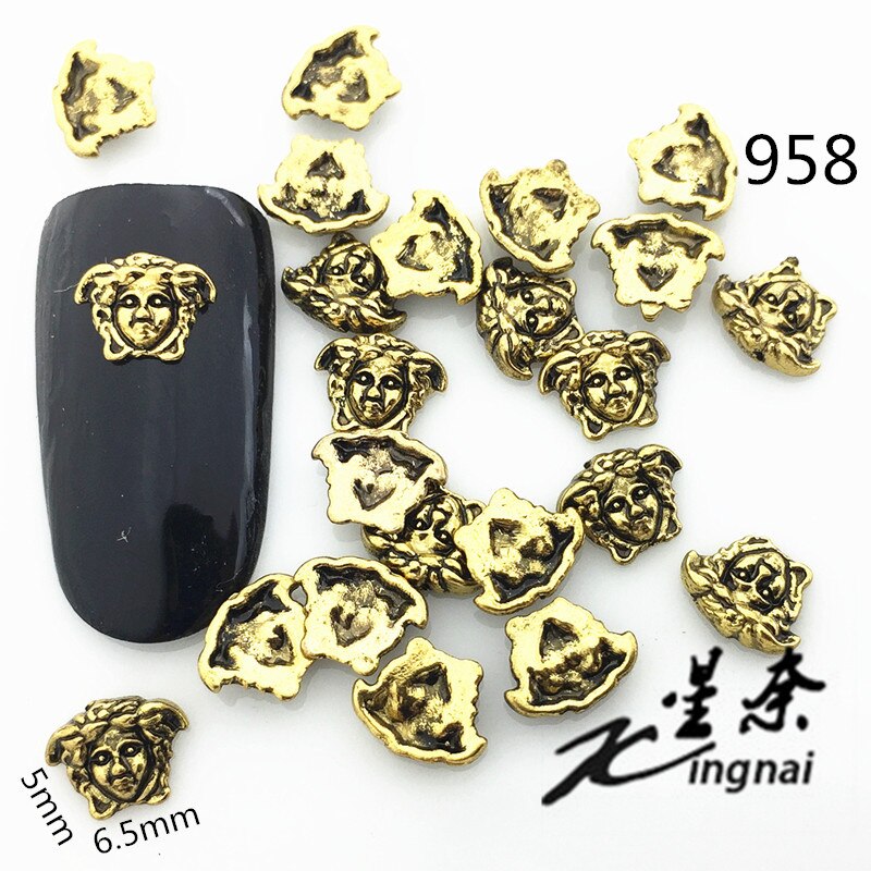 10 stks/partij Japan Korea Vintage Stijl 5x6.5mm Gold Sphinx Metalen Legering Nail Art Decoraties 3D Nail Stickers voor Manicure
