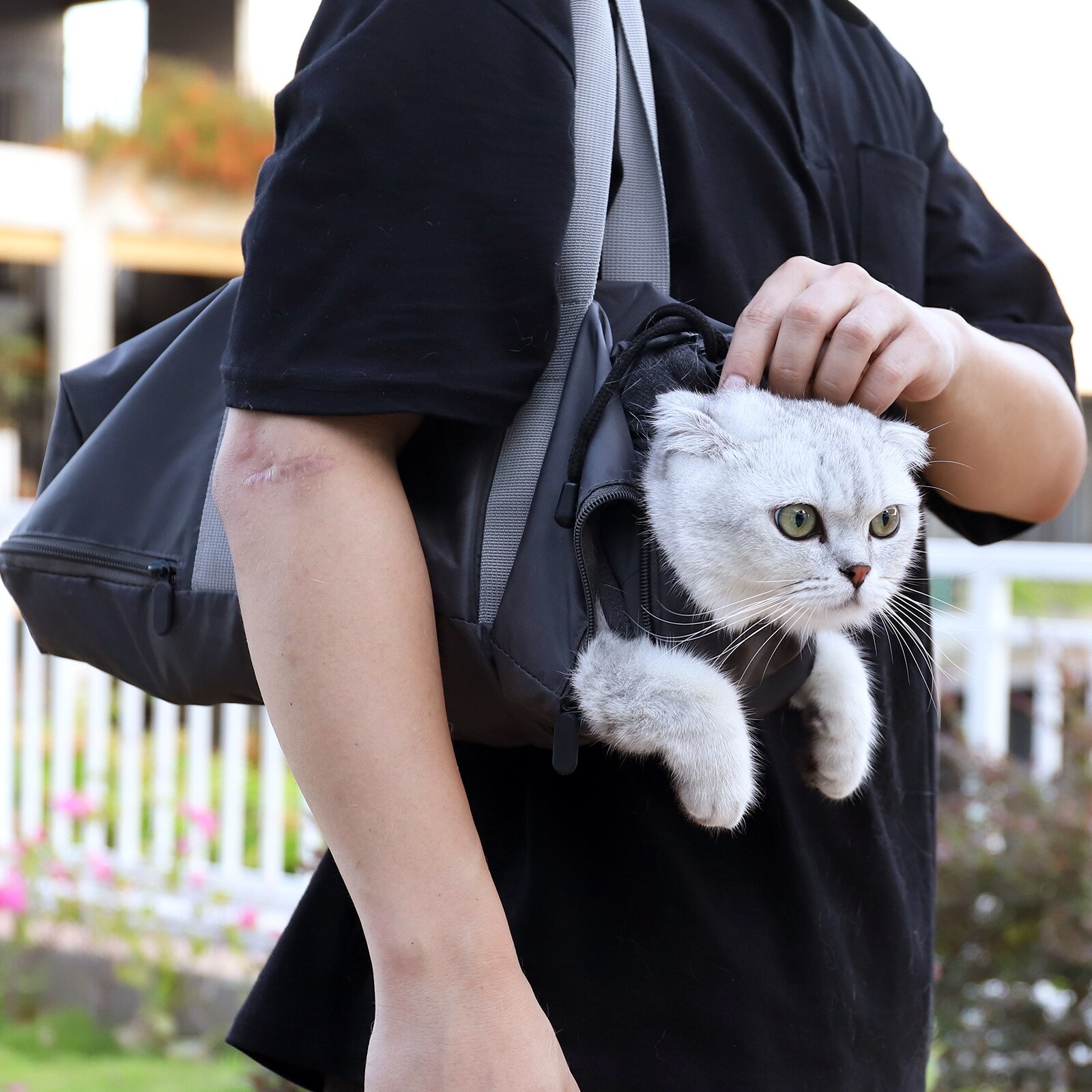 Mutilfunctional Pet Cat Carrier Cat Restraint Bag Cat Bath Clean Bag No Scratching Bite Restraint Cat Supplies Nail Cutting