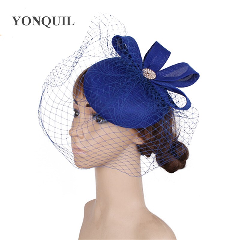 Vintage Mesh ślubne nakrycie głowy panna młoda elegancka moda Fascinator kapelusz kobiety formalne Party Chapeau z kapturem klip z welony nakrycia głowy
