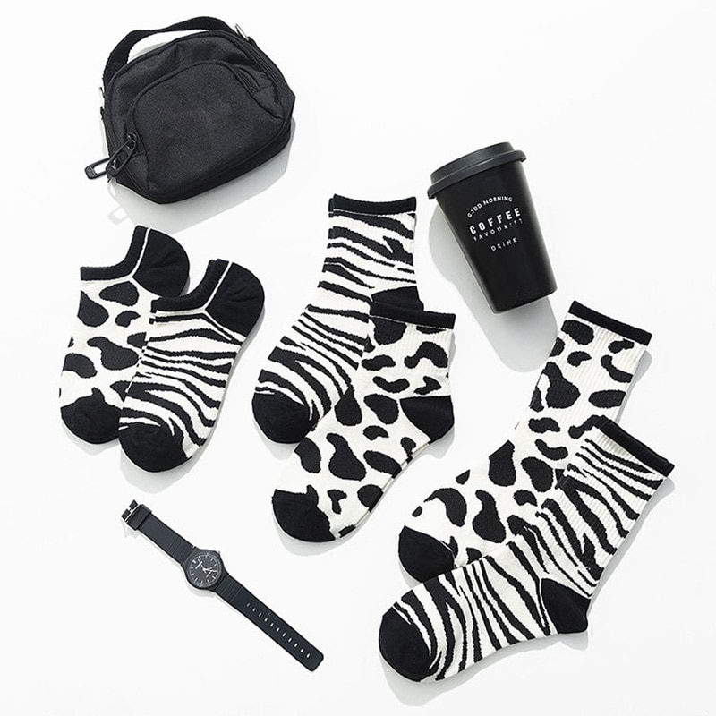 Women Socks Zebra Stripe Pattern Black White Socks Striped Harajuku Hosiery Short Sock Cute Woman Animal Fingers Soks