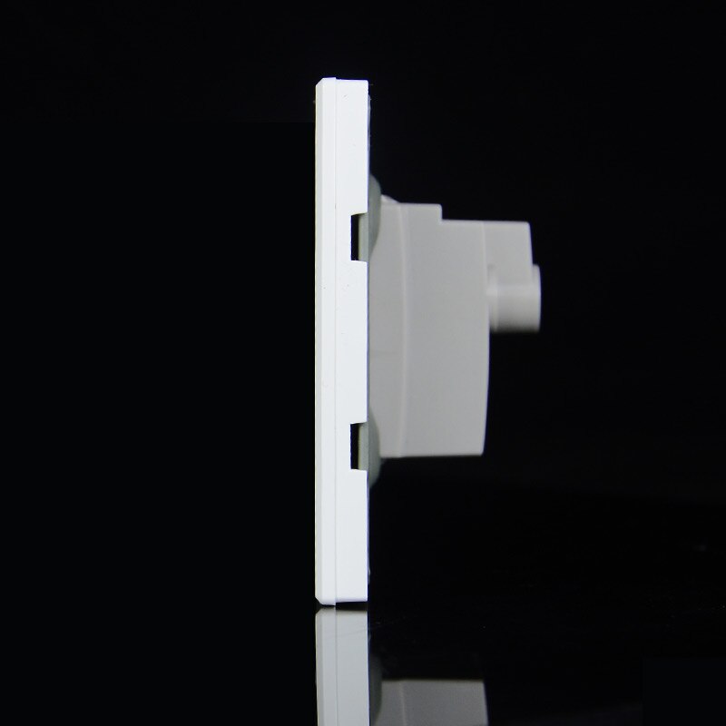 118mm white American Southeast Asia Standard 3-pole Multi-function socket PC flame retardant household safety power plug 15A