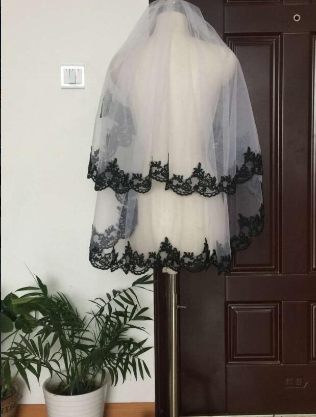 Velo de novia con peine, velo negro Bajo de encaje, longitud de la yema del dedo, blanco o marfil