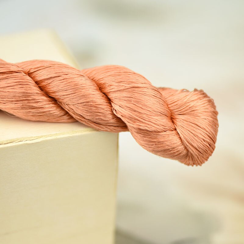 silk embroidery thread / 100% silk thread /hand embroidery embroider cross stitch/ reddish brown/8 gradient colors: 3