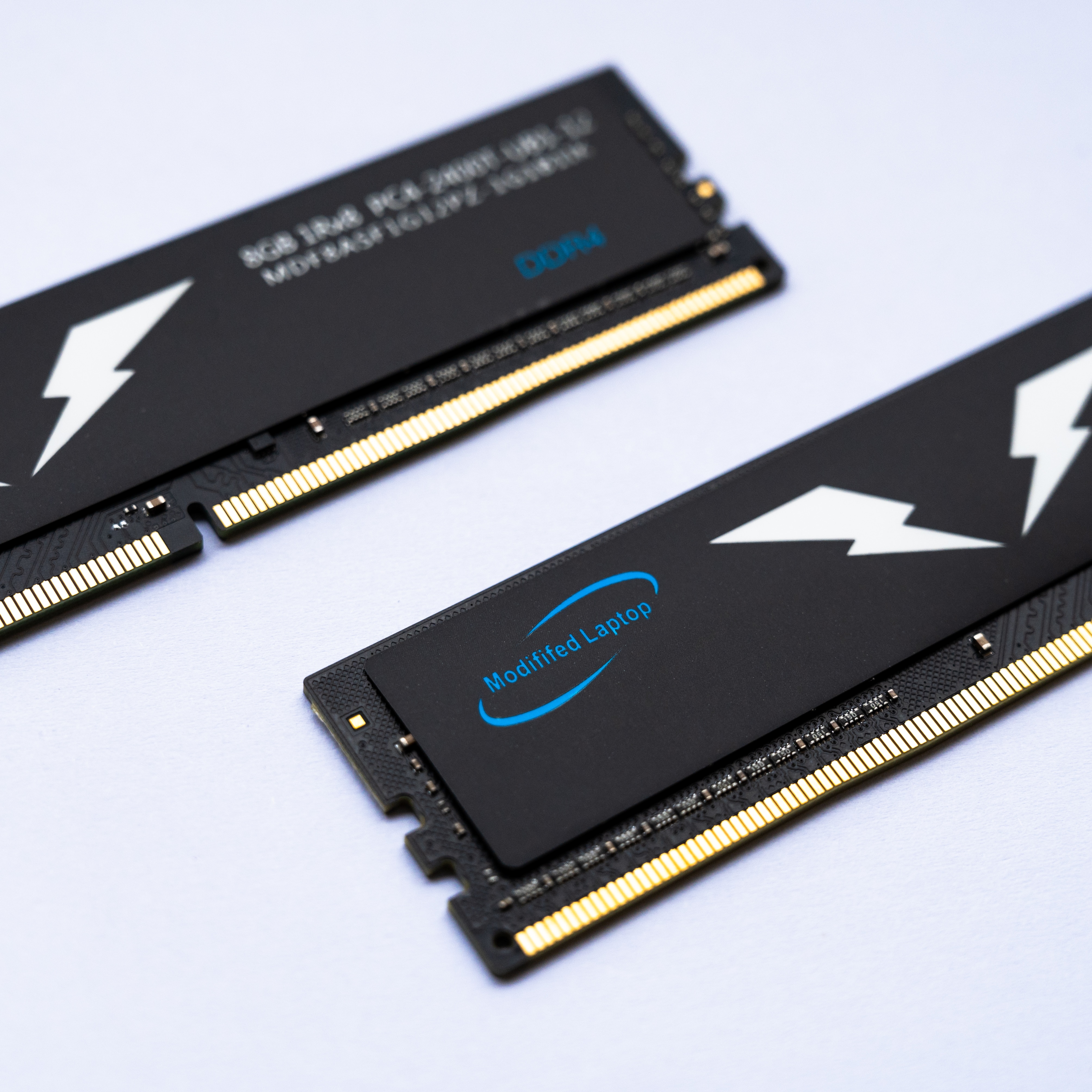 DDR4 8GB 1R * 8 PC4-24OOT-UB1-12